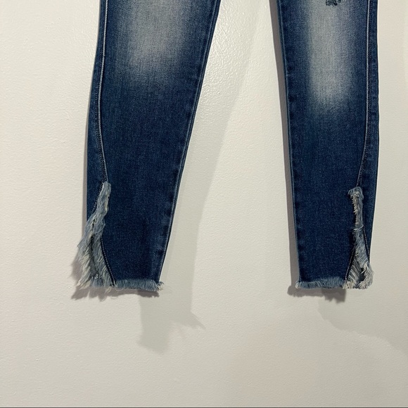 KanCan Geneva High Rise Ankle Skinny w/ Slit Raw Hem Size 1/24 - Picture 4 of 13